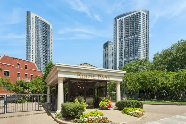 400 N Clinton ST #401, Chicago, IL 60654