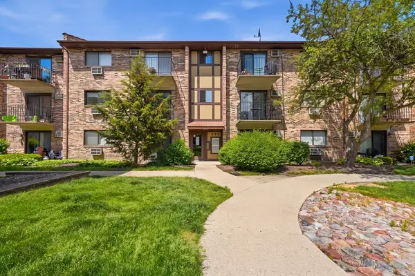 332 KLEIN CREEK CT #C, Carol Stream, IL 60188