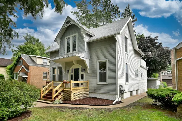 6424 Sinclair AVE, Berwyn, IL 60402