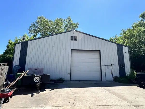 17005 Lathrop AVE, Harvey, IL 60426