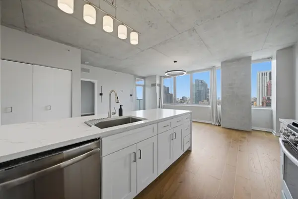 659 W Randolph ST #1005, Chicago, IL 60661
