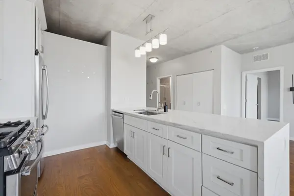 659 W Randolph ST #1005, Chicago, IL 60661