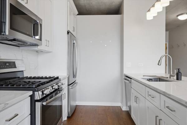 659 W Randolph ST #1005, Chicago, IL 60661