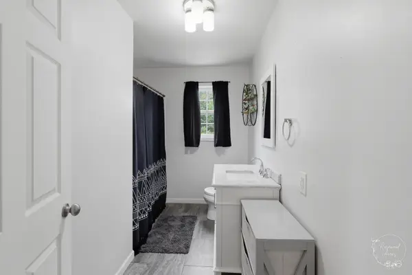 423 E Front ST, Gilman, IL 60938