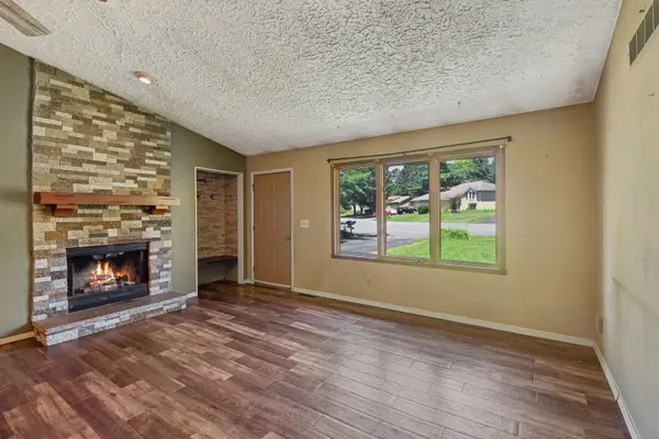 119 London RD, Poplar Grove, IL 61065