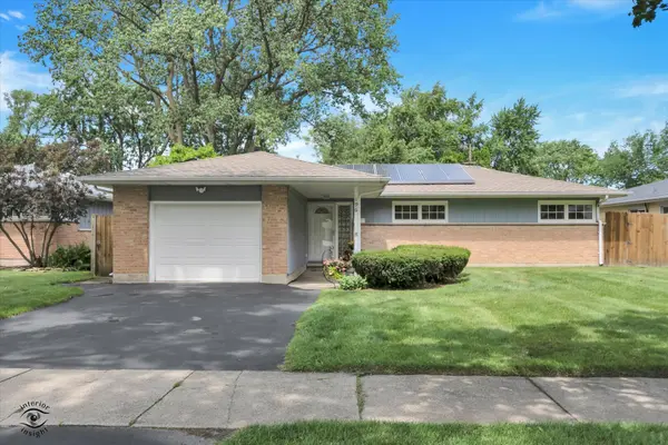 196 Westwood DR, Park Forest, IL 60466