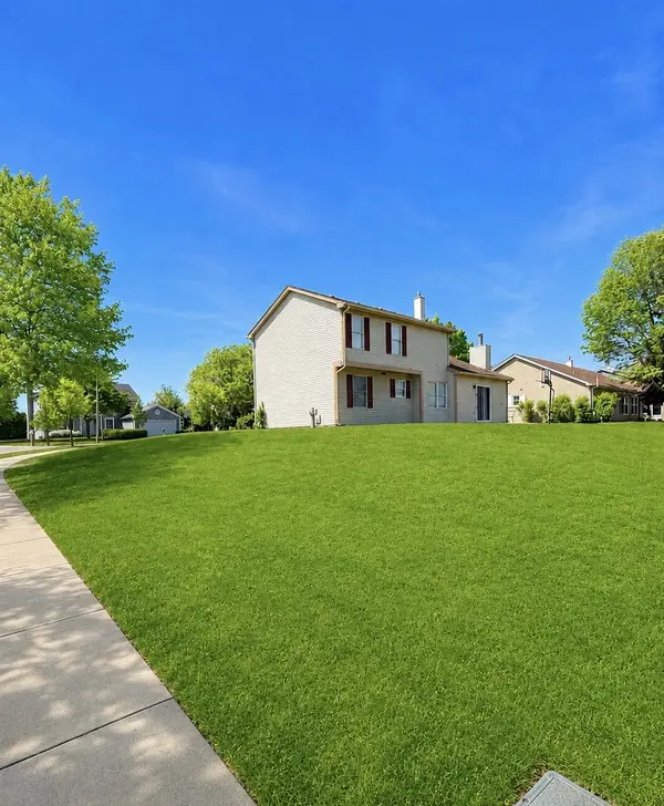 1610 Hartley DR, Algonquin, IL 60102