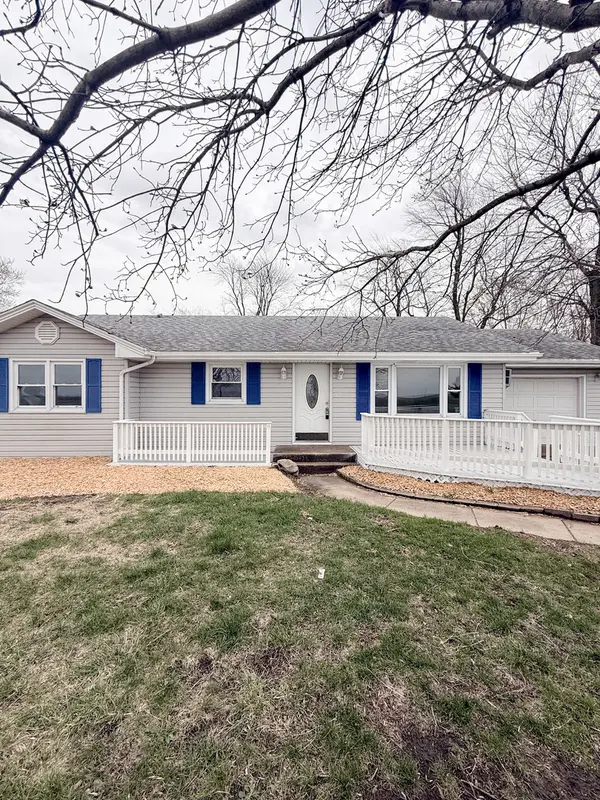 2308 N 2010 East RD, Watseka, IL 60970