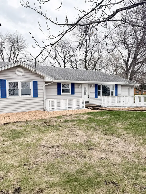 2308 N 2010 East RD, Watseka, IL 60970