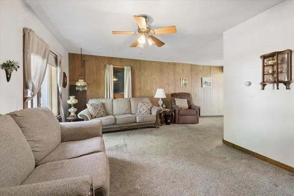 2504 Commonwealth AVE, Joliet, IL 60435