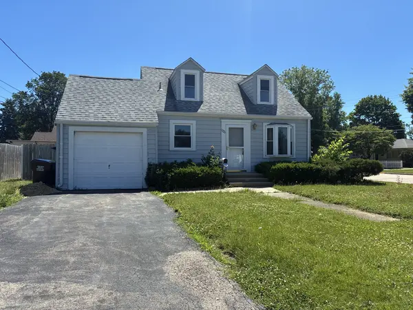 1226 Warren AVE, Belvidere, IL 61008