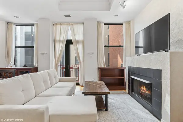 208 W Washington ST #1801, Chicago, IL 60606