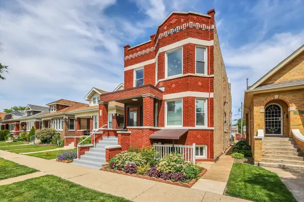 1323 Gunderson AVE, Berwyn, IL 60402