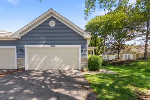 1059 Ridgefield CIR, Carol Stream, IL 60188