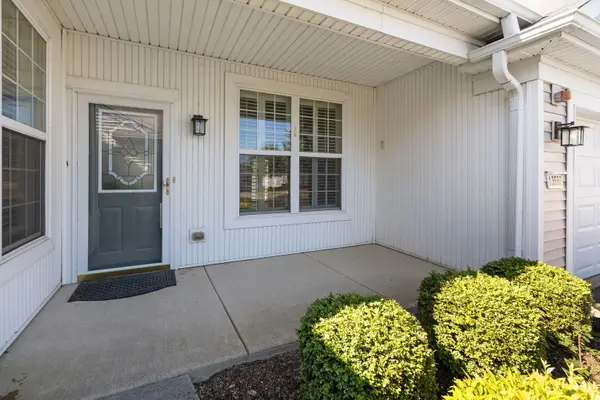 13597 Hemlock RD, Huntley, IL 60142
