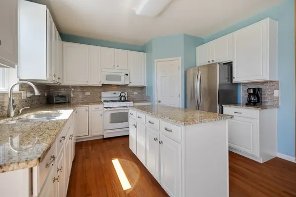 1011 Bellows WAY, Volo, IL 60073