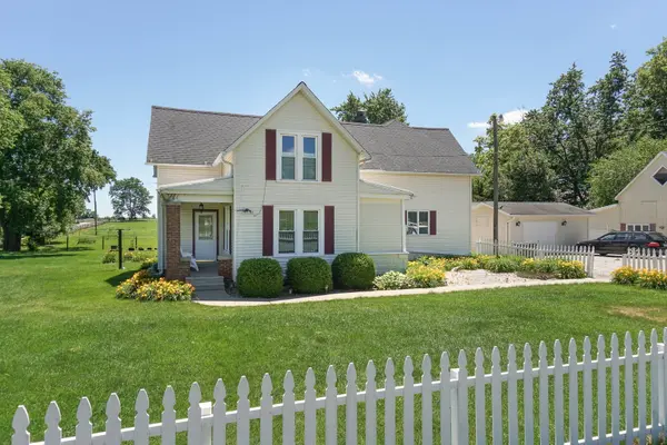 409 Woodrig RD, Bloomington, IL 61704