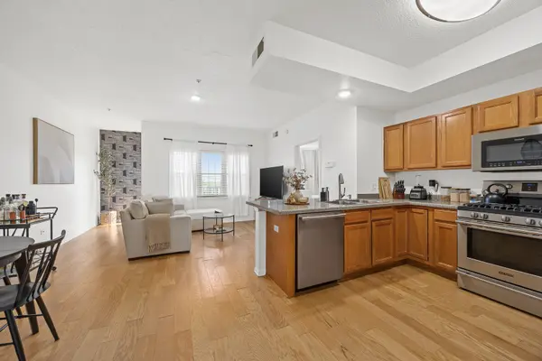 9670 Franklin AVE #602, Franklin Park, IL 60131
