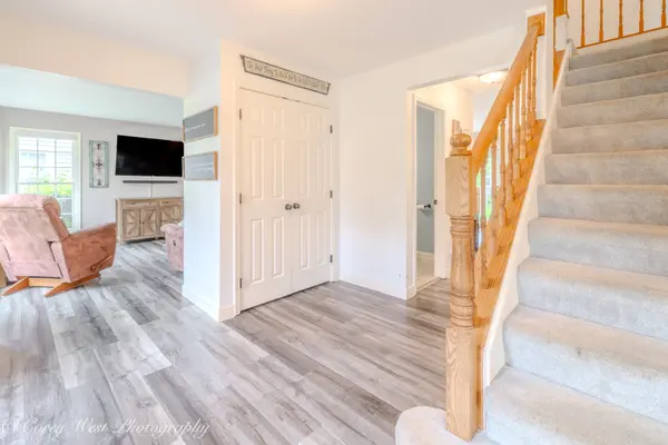 1431 Steeplechase RD, Bartlett, IL 60103