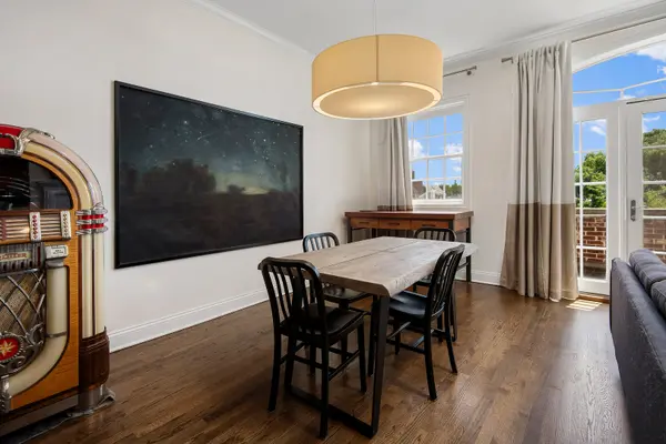 2136 W Division ST #4, Chicago, IL 60622