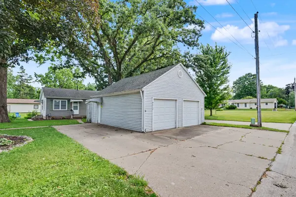 4612 26TH AVE, Moline, IL 61265