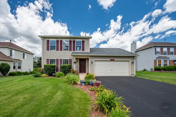 299 Clarendon LN, Bolingbrook, IL 60440