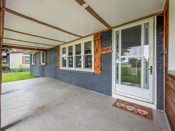 5155 Lake RD, Mattoon, IL 61938