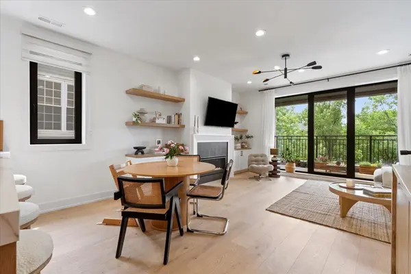 1644 W Diversey Pkwy #2, Chicago, IL 60614