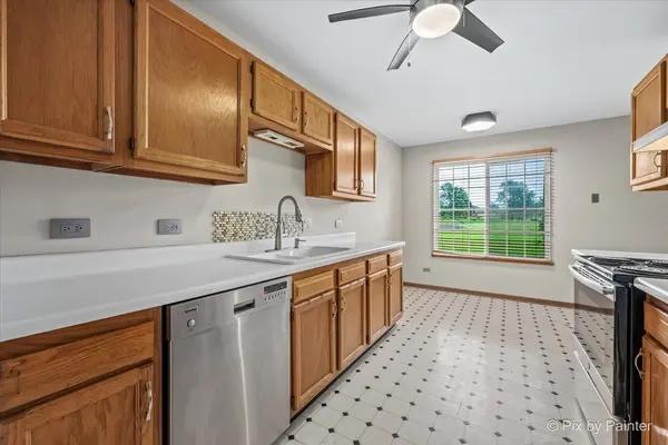 917 Golf Course RD #2, Crystal Lake, IL 60014