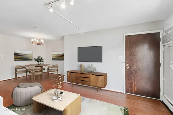 2139 N Harlem AVE #221, Chicago, IL 60707
