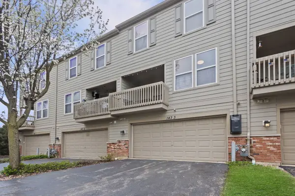 143 Bristol LN #3, Wood Dale, IL 60191