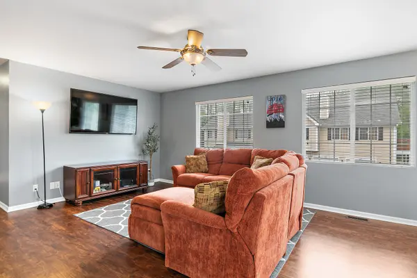603 Silver Creek RD #603, Woodstock, IL 60098