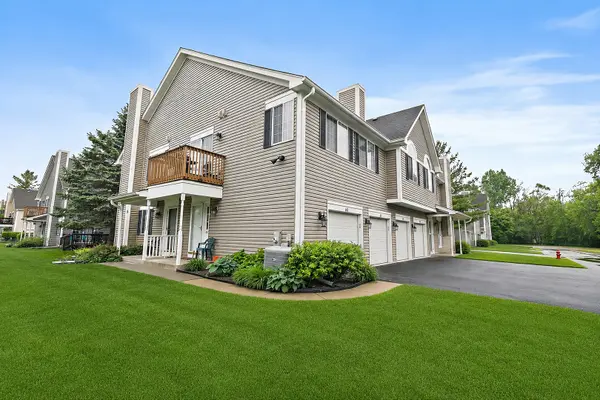 603 Silver Creek RD #603, Woodstock, IL 60098