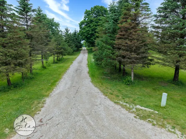 18918 Bunker Hill RD, Woodstock, IL 60098