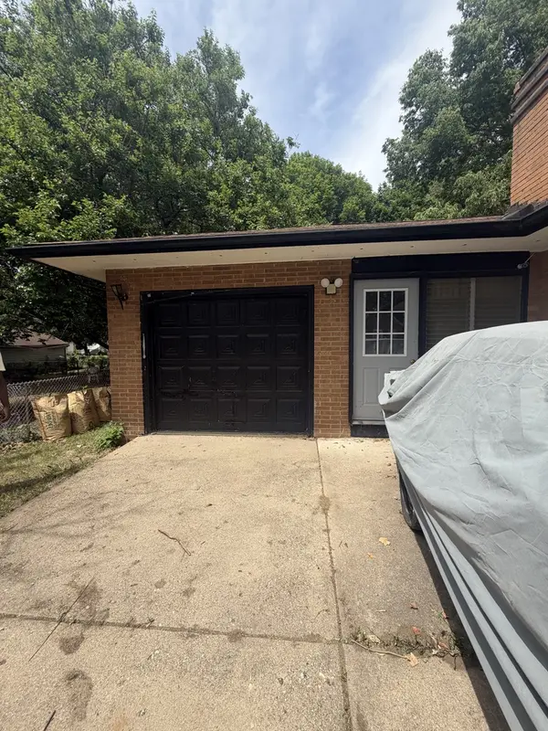 2109 W Millman ST, Peoria, IL 61605