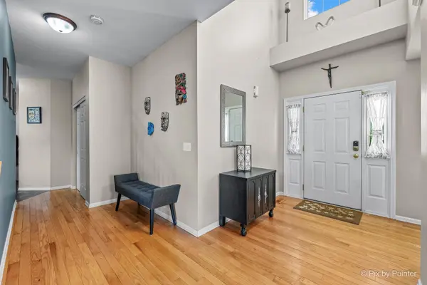130 Norman DR, Mchenry, IL 60050