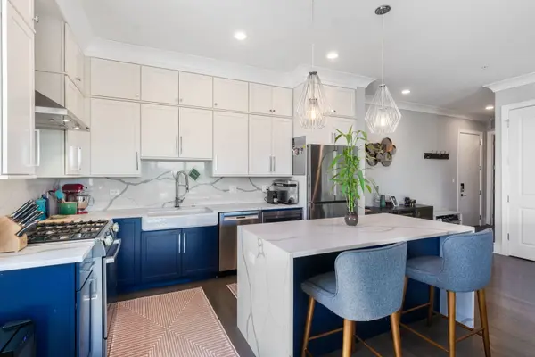 5748 N Hermitage AVE #404, Chicago, IL 60660