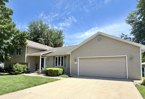 740 26th ST, Peru, IL 61354
