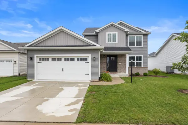 7 Kirby CIR, Monticello, IL 61856