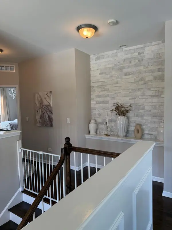 10646 Gabrielle LN, Orland Park, IL 60462