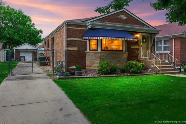 10104 S TURNER AVE, Evergreen Park, IL 60805