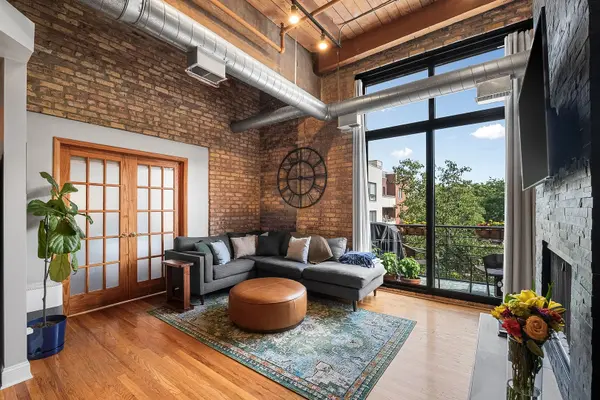 2300 W Wabansia AVE #310, Chicago, IL 60647