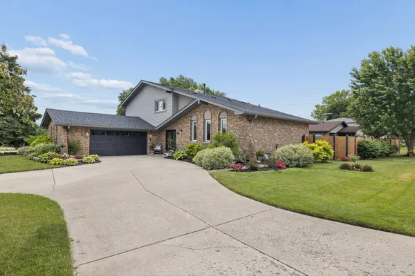 12309 Partridge LN, Orland Park, IL 60467