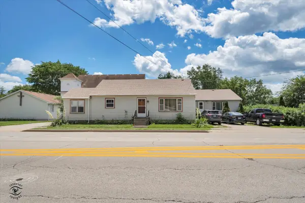 219, 219 1/2 W. Main ST, Braidwood, IL 60408