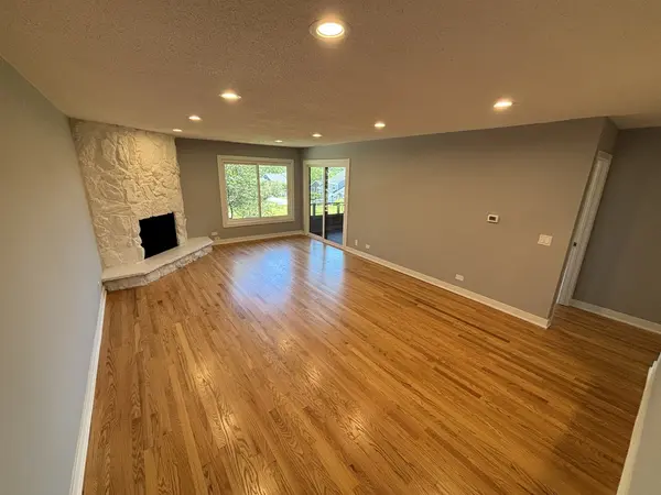1365 N Sterling AVE #208B, Palatine, IL 60067