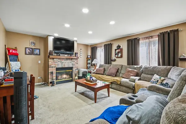 14515 Independence DR, Plainfield, IL 60544