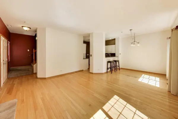 523 Fox Ridge DR #523, Fox Lake, IL 60020