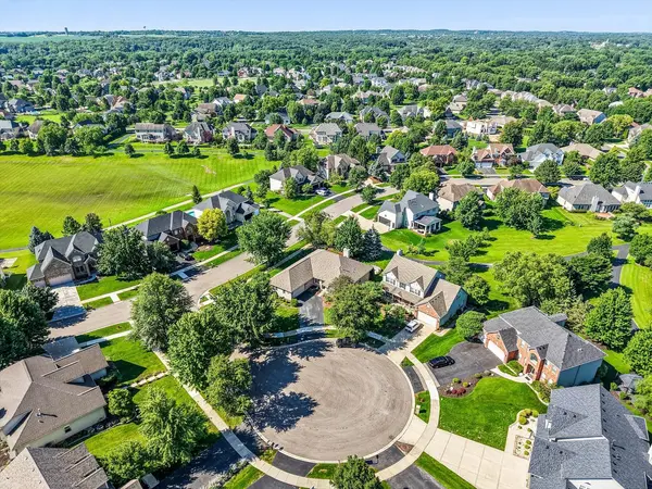 1121 Wheatland CT, Yorkville, IL 60560