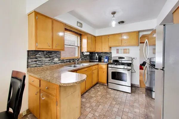 1118 Bohland AVE, Bellwood, IL 60104
