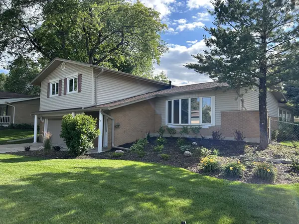 15118 Hillside AVE, Oak Forest, IL 60452